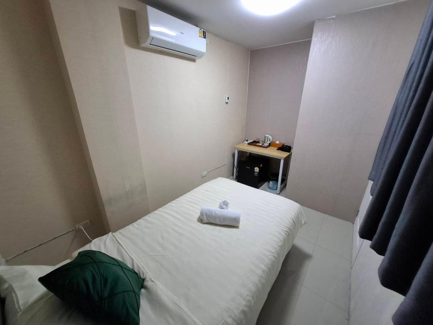Khokeng Room Μπανγκόκ Εξωτερικό φωτογραφία